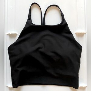 Old Navy Active cropped workout top/ sports bra